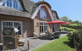 Strandhaus Buskam auf Rügen